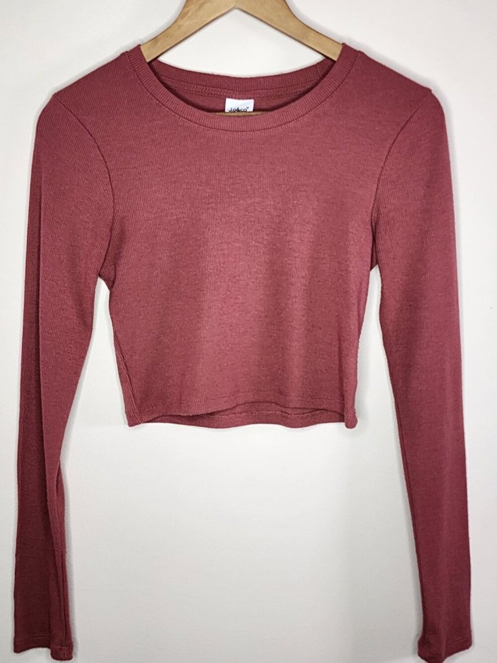 J.O&CO Ribbed Long Sleeve Crop Top — Dusty Rose, M | Fitted Crew Neck